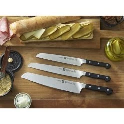Zwilling Coltello Da Pane Seghettato - 20 Cm -Cucina Negozio 000008975