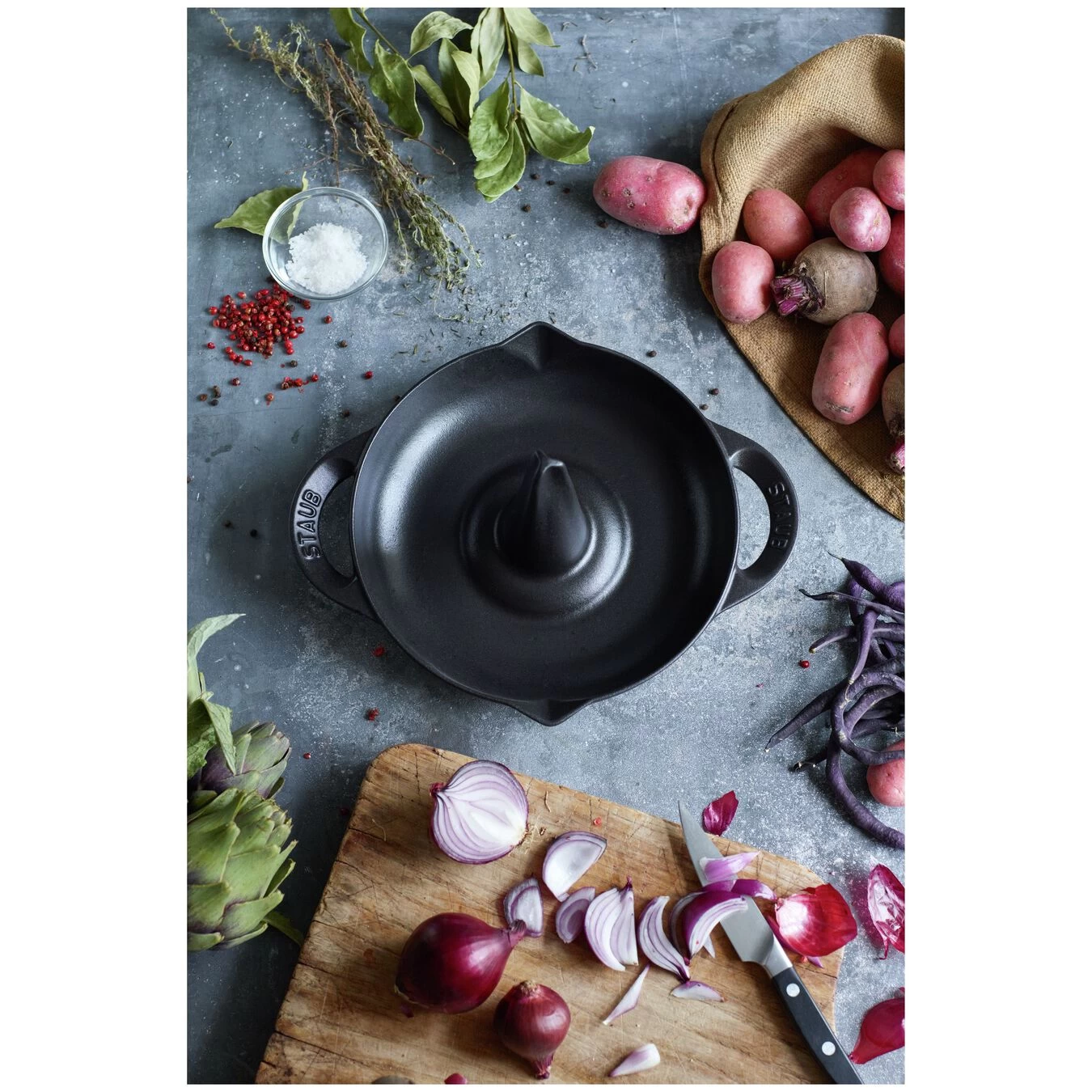 Staub Cuocipollo - 24 Cm, Nero 4 Staub Cuocipollo - 24 Cm, Nero - immagine 4