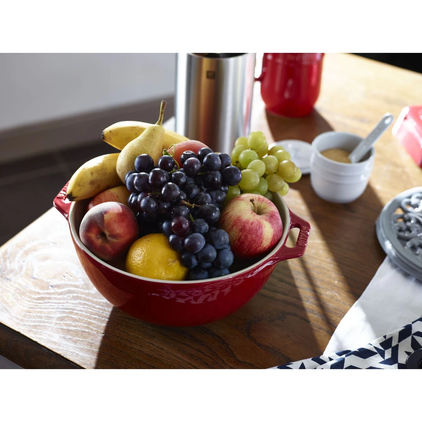 Staub Ciotola Rotonda - 18 Cm, Ciliegia 2 Staub Ciotola Rotonda - 18 Cm, Ciliegia - immagine 2