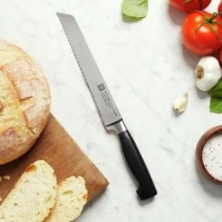 Zwilling Coltello Da Pane Seghettato - 20 Cm -Cucina Negozio 31076 203 LS 01