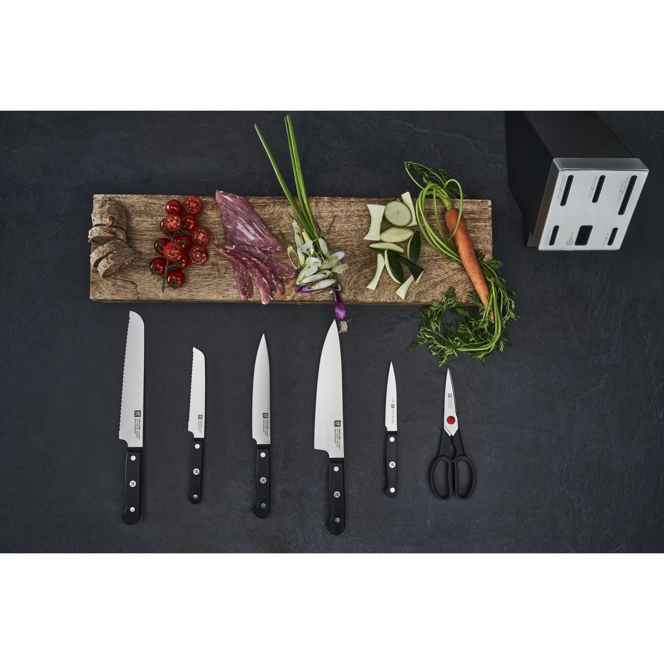 Zwilling Set Di Coltelli Con Ceppo Con Sistema Autoaffilante - 7-pz., Nero 4 Zwilling Set Di Coltelli Con Ceppo Con Sistema Autoaffilante - 7-pz., Nero - immagine 4
