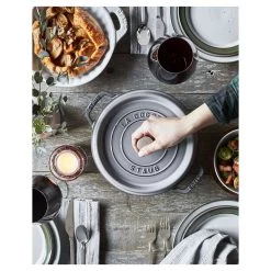 Staub Cocotte Rotonda - 24 Cm, Colore Grigio Grafite -Cucina Negozio 750030969