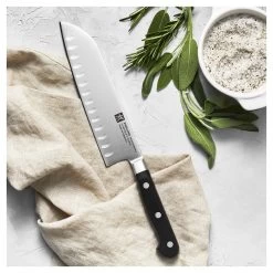 Zwilling Coltello Santoku Alveolato - 18 Cm -Cucina Negozio 750033563