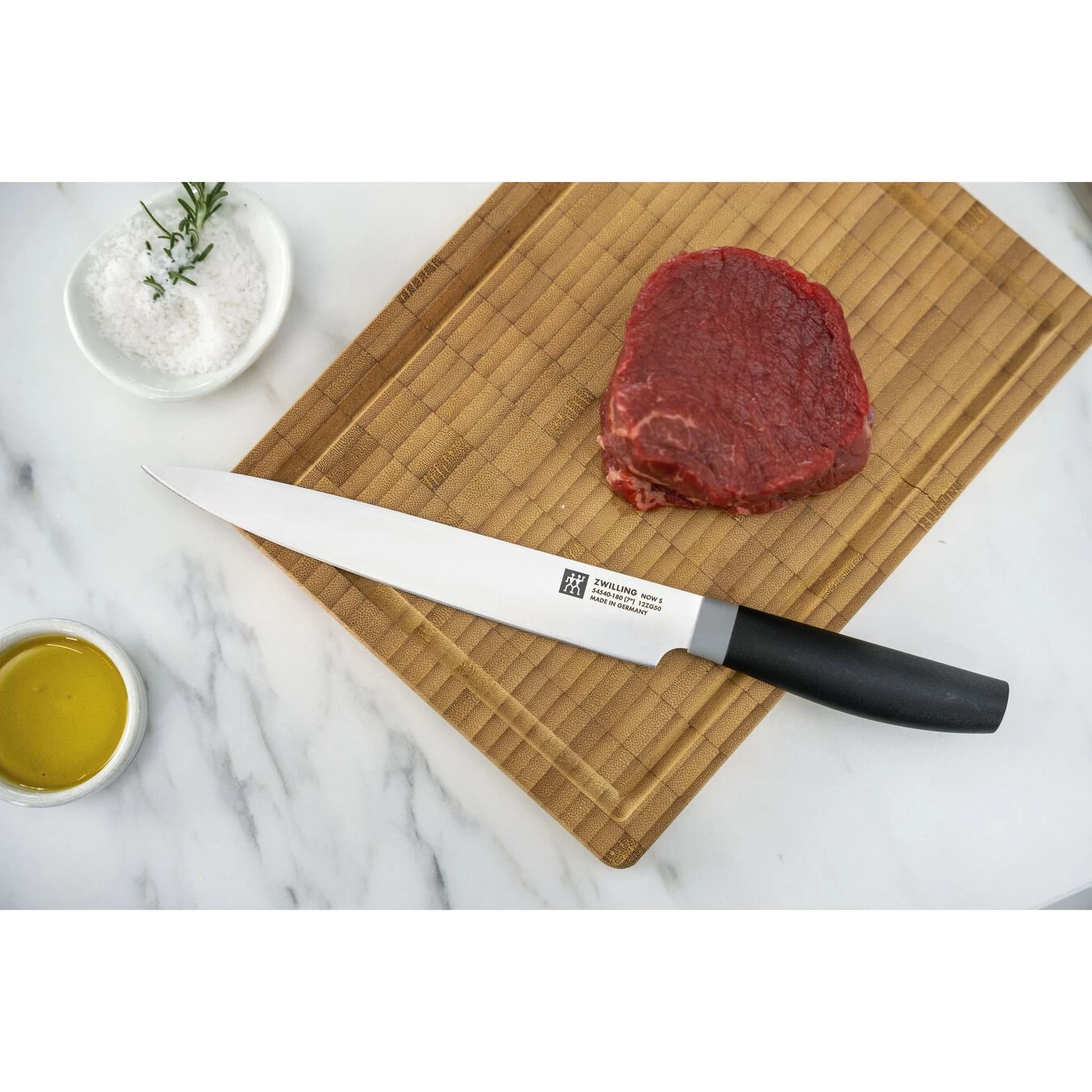 Zwilling Coltello Da Carne Liscio - 18 Cm, Nero 2 Zwilling Coltello Da Carne Liscio - 18 Cm, Nero - immagine 2