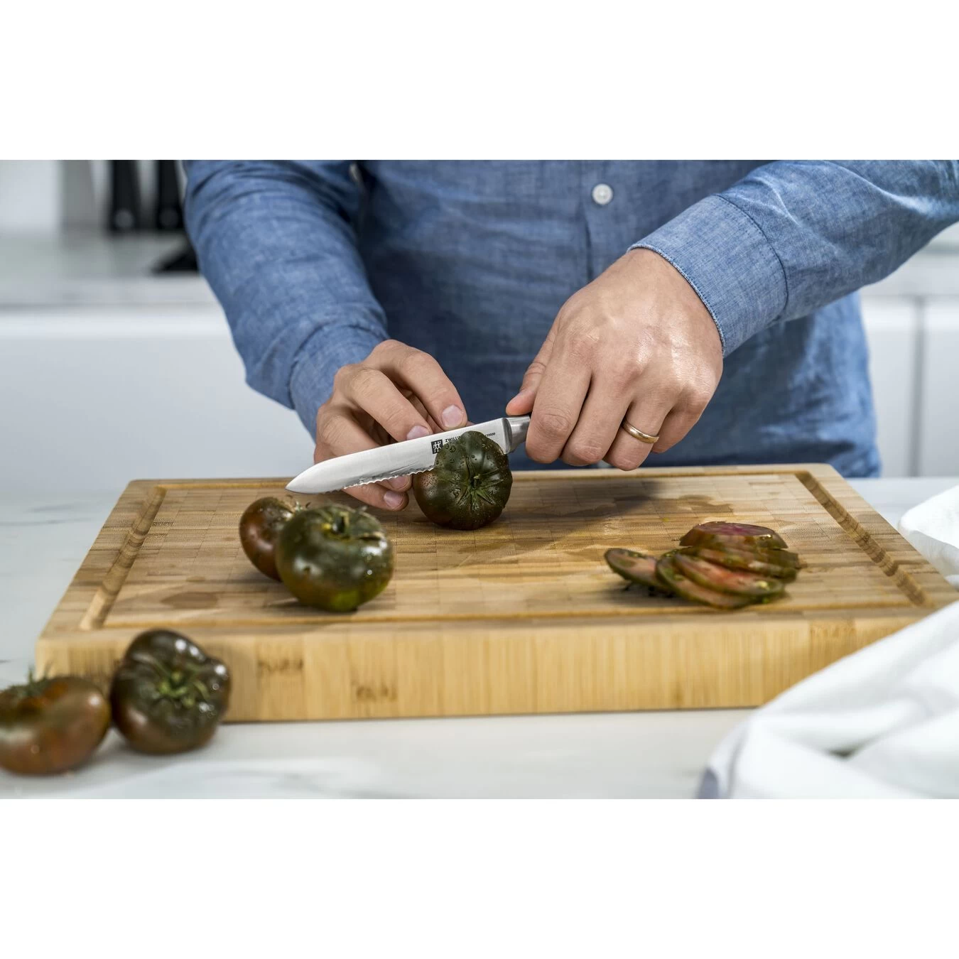 Zwilling Coltello Universale 13 Cm, Bianco 3 Zwilling Coltello Universale 13 Cm, Bianco - immagine 3