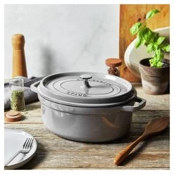 Staub Cocotte Ovale - 31 Cm, Colore Grigio Grafite -Cucina Negozio 750058442