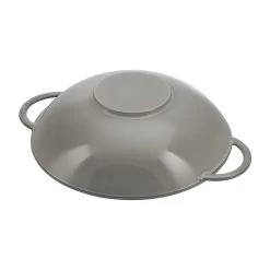 Staub Wok Con Coperchio In Vetro Rotondo - 37 Cm, Grigio Grafite 7 Staub Wok Con Coperchio In Vetro Rotondo - 37 Cm, Grigio Grafite -Cucina Negozio 40509 336 0 4