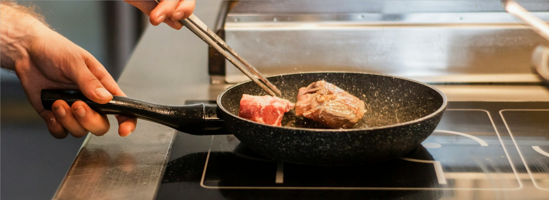 Cucina Negozio -Cucina Negozio louis hansel 4ipNSvtkPIM unsplash1